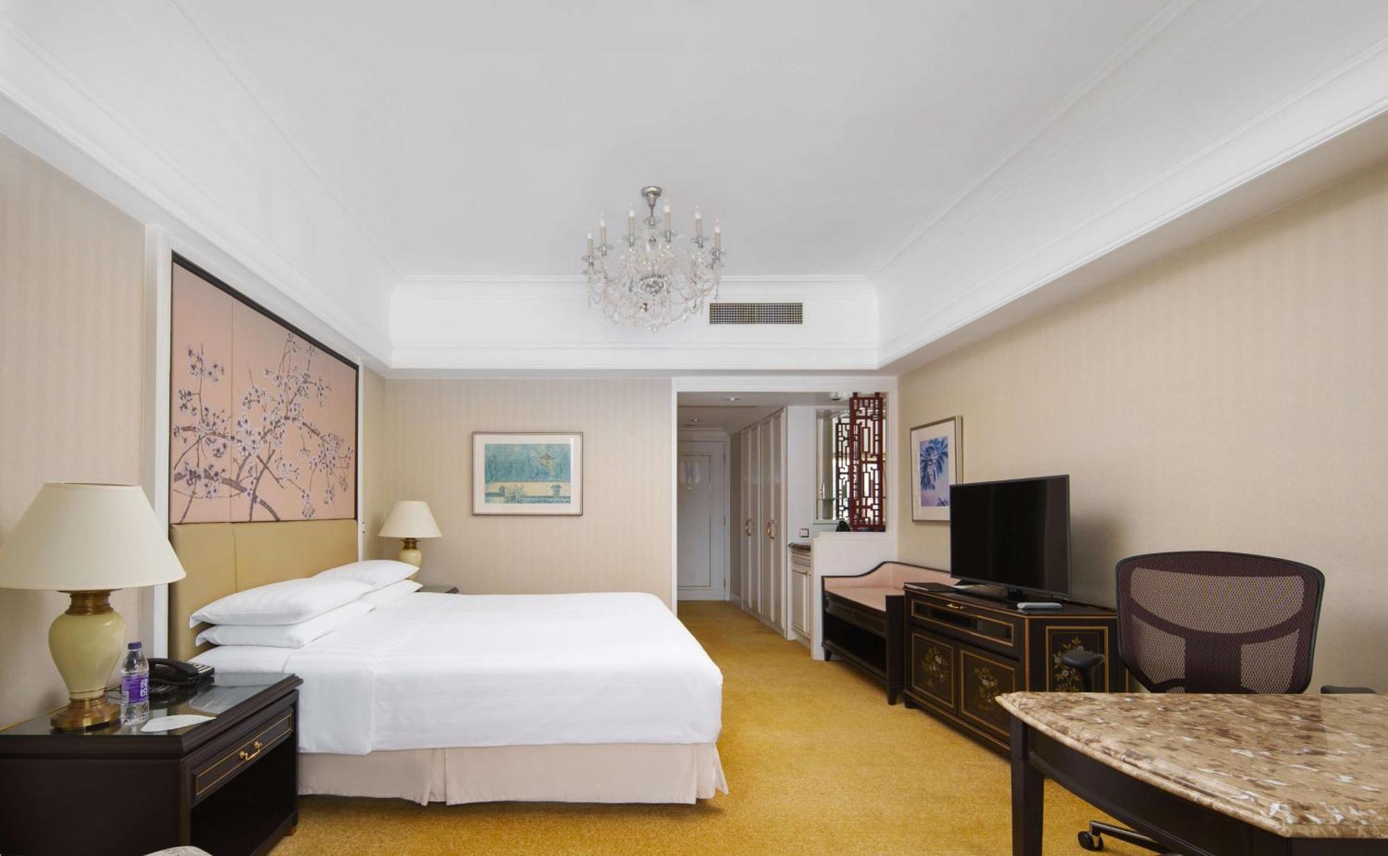 Pudong Shangri-la,