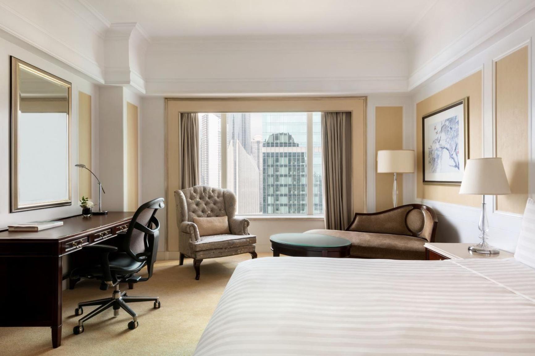 Pudong Shangri-la, 5* Shanghai